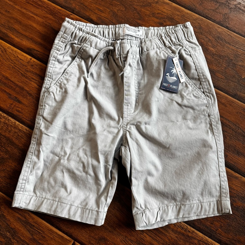 NWT Free Planet Kids Light Gray Shorts